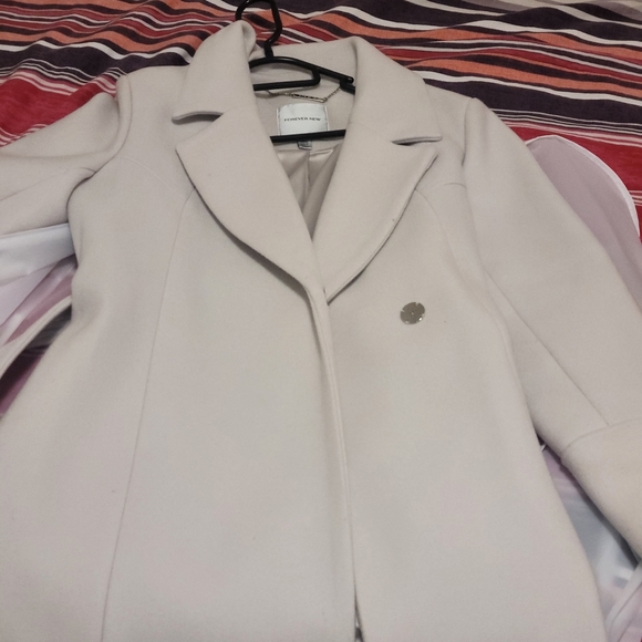 Ladies Size 14 Forever New Wool Blend Coat. - Picture 5 of 7